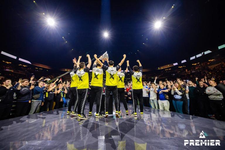 vitality apex mezii flamez zywoo spinx XTQZZZ fall final